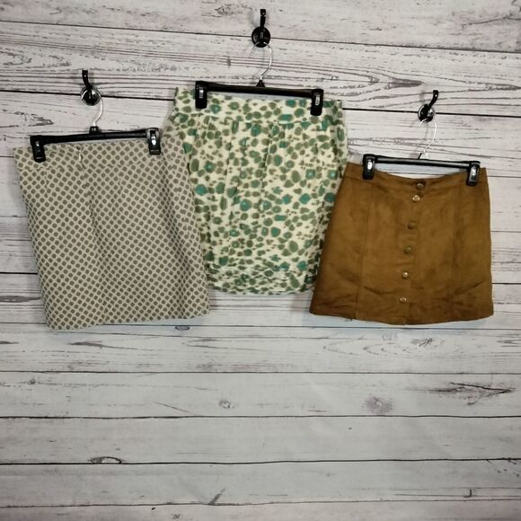 "Loft & Old Navy" woman skirts - Picture 2 of 13